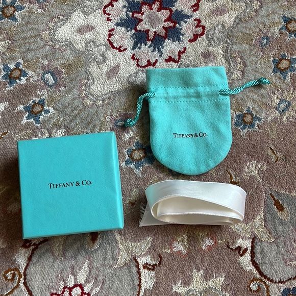 Tiffany & Co. Jewelry - Tiffany & Co Presentation Bundle (4-pc)